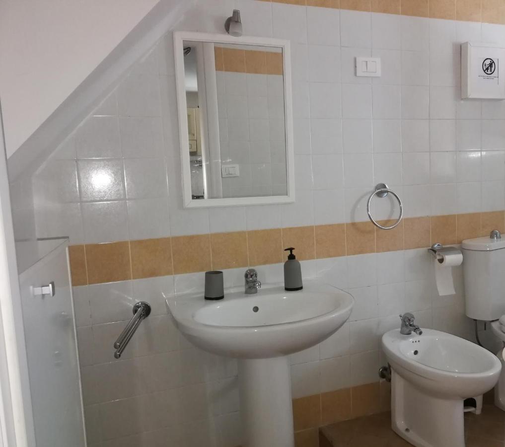 Vittoria Apartment Catania Luaran gambar